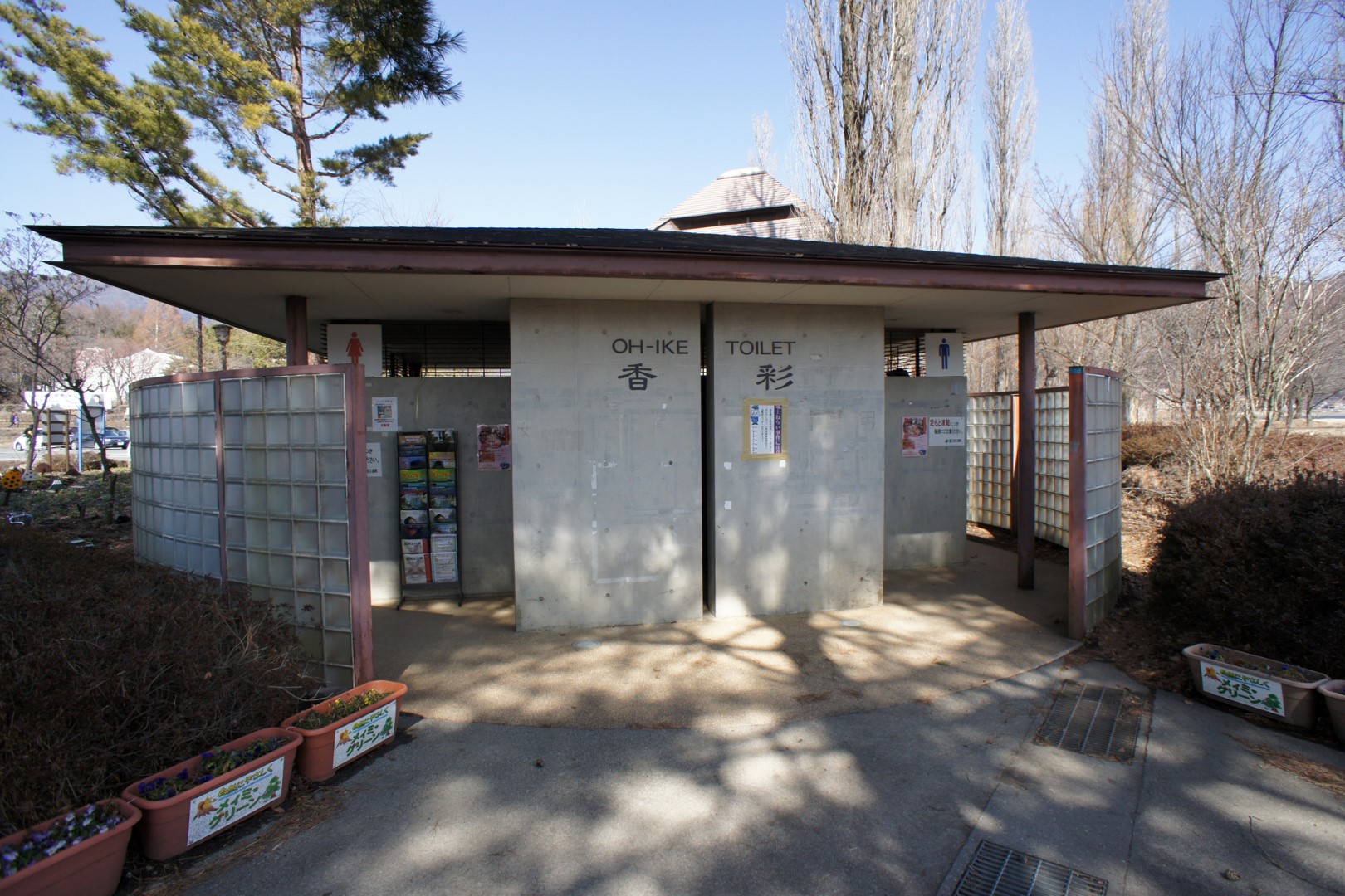山梨県河口湖大池公園駐車場