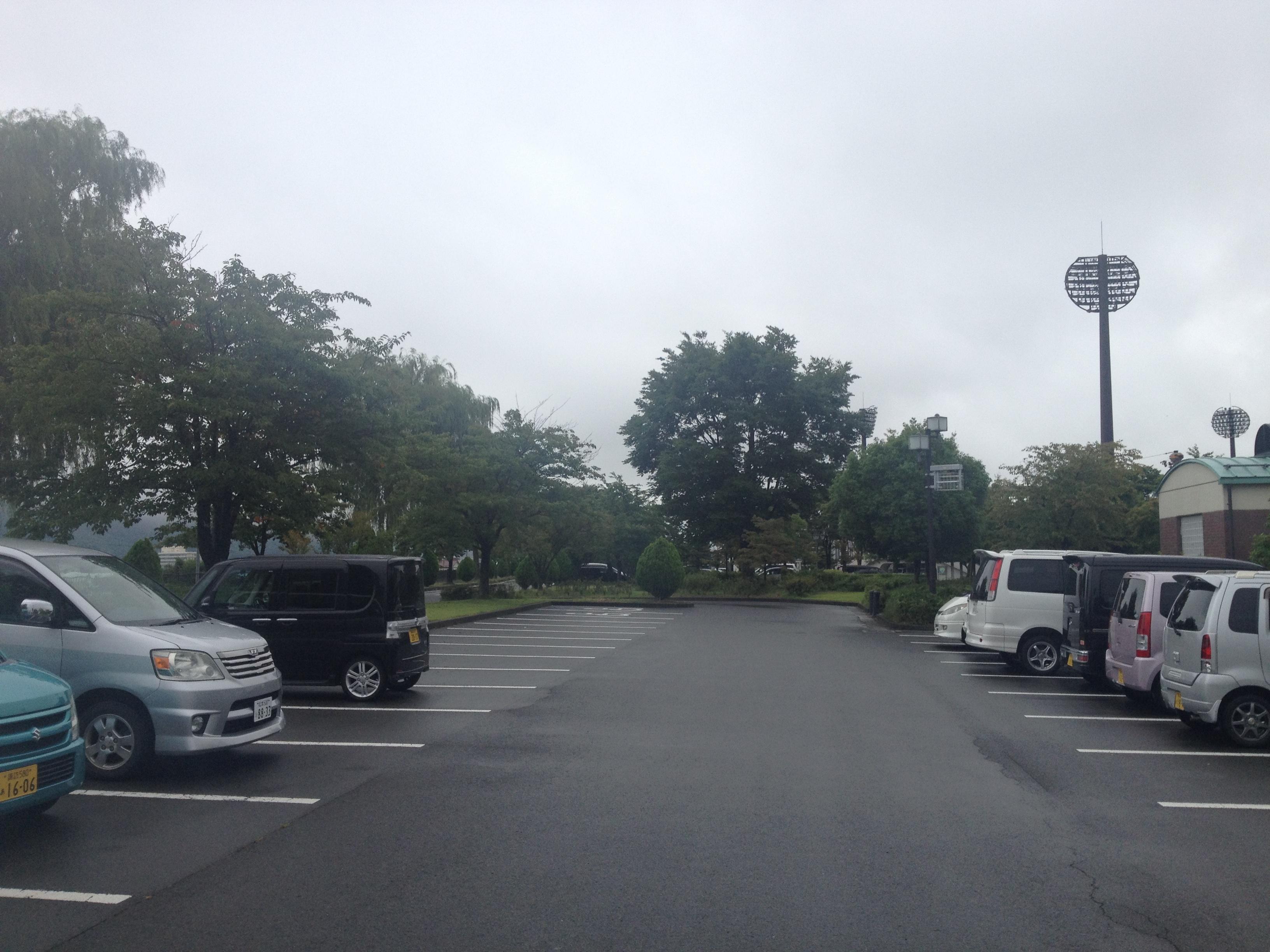 長野県諏訪市豊田諏訪中央公園駐車場