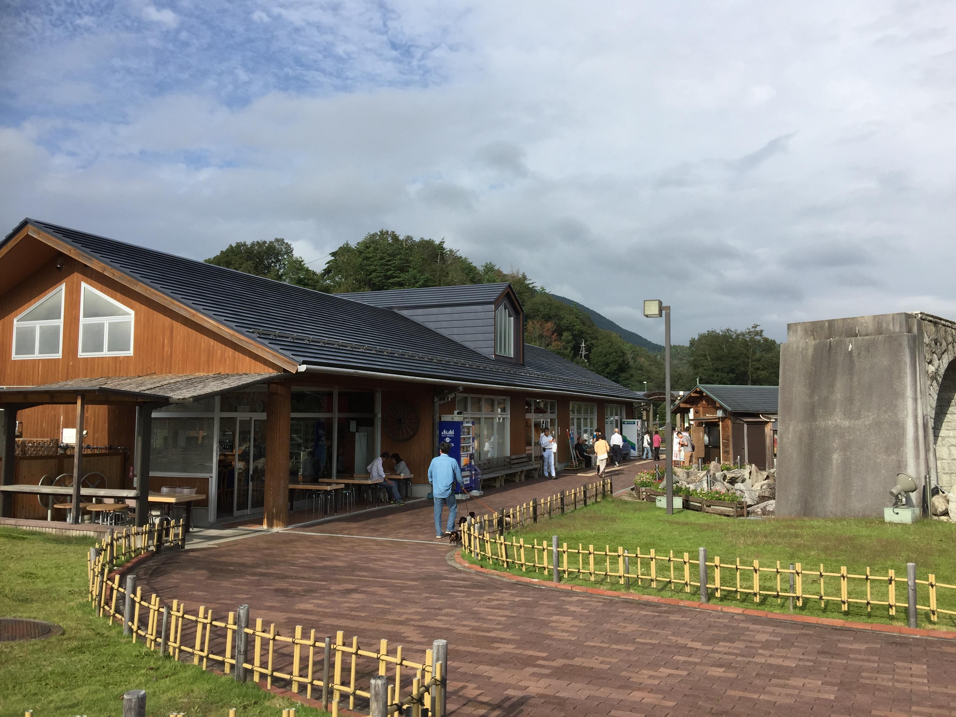 道の駅 おばあちゃん市・山岡