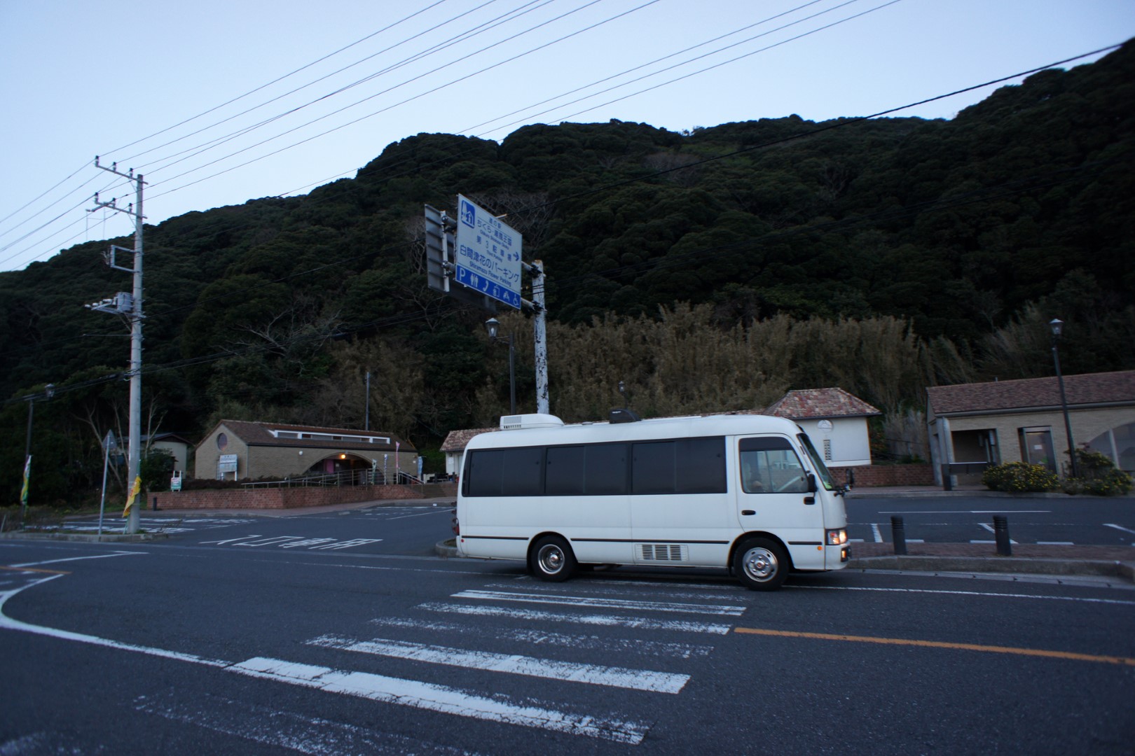 道の駅 白間津花のパーキング