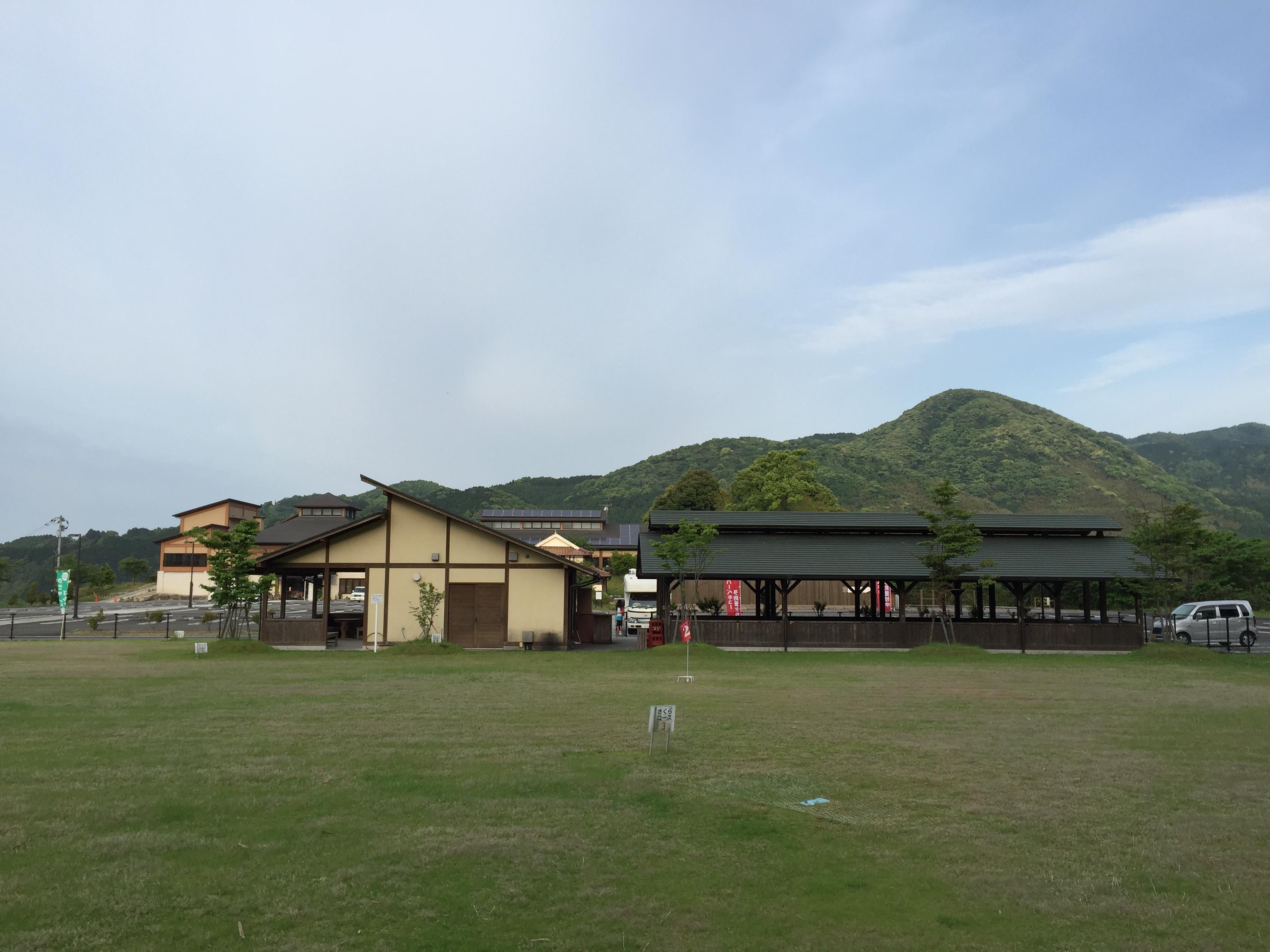 ひがしせふり温泉　山茶花の湯