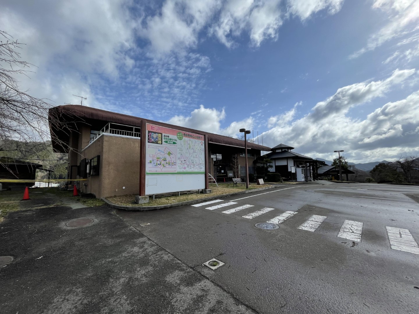 道の駅 農匠の郷やくの