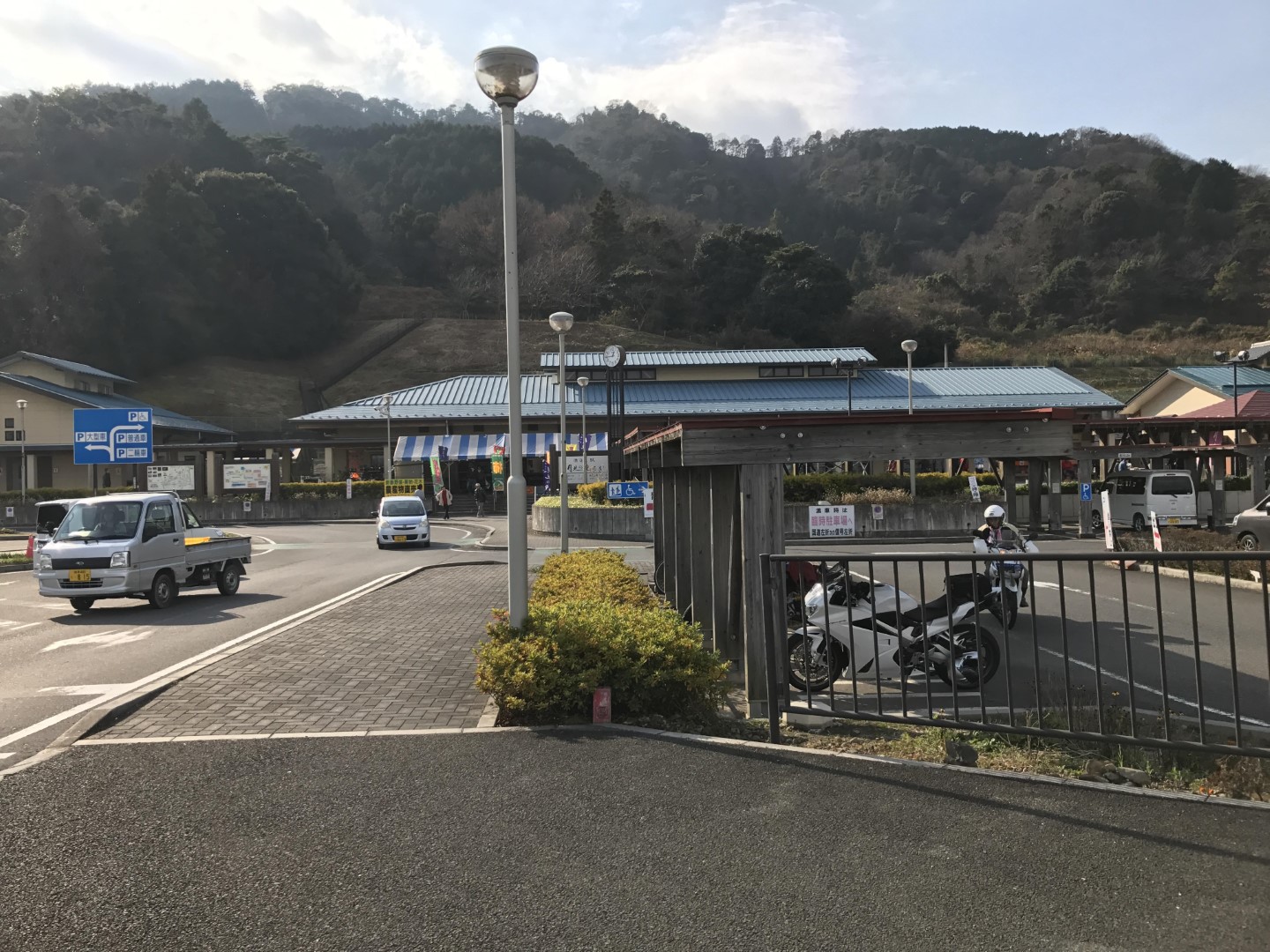 道の駅 月見の里 南濃